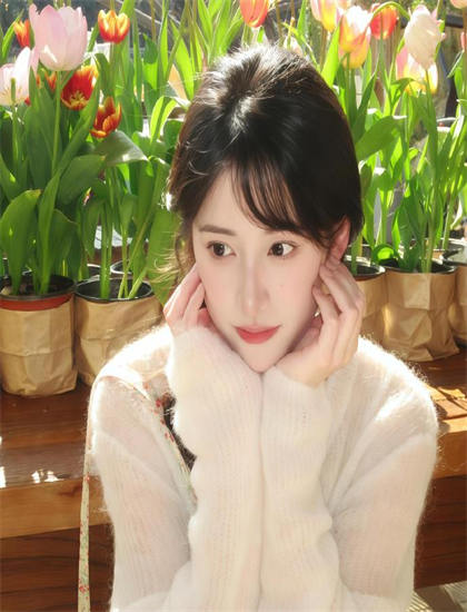 【影评人专栏】《极品老妈 第八季》特效的视觉奇观与技术实现 专业影视分析师带你了解为你详细解读